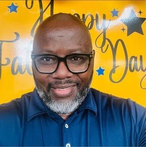 Meet your Posher, Robert